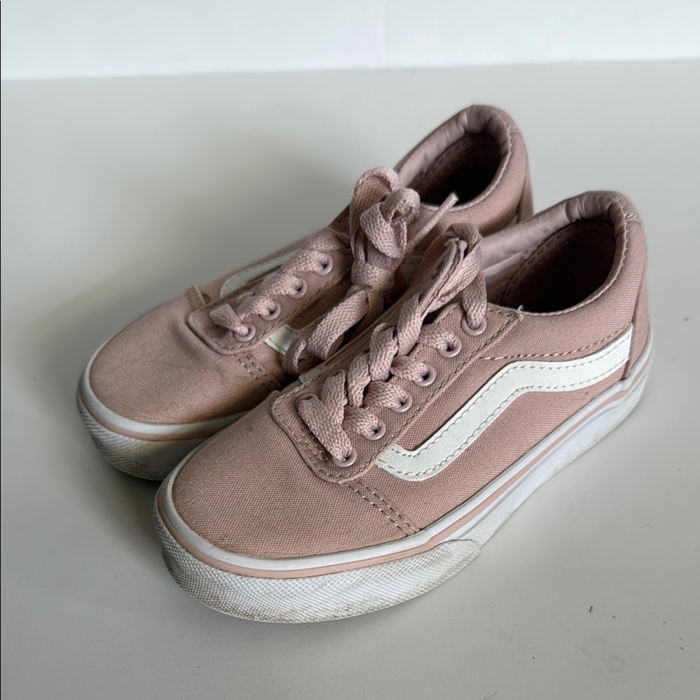 Vans Blush pink and White Canvas Shoes sneakers girls 11 toddlers VGUC School